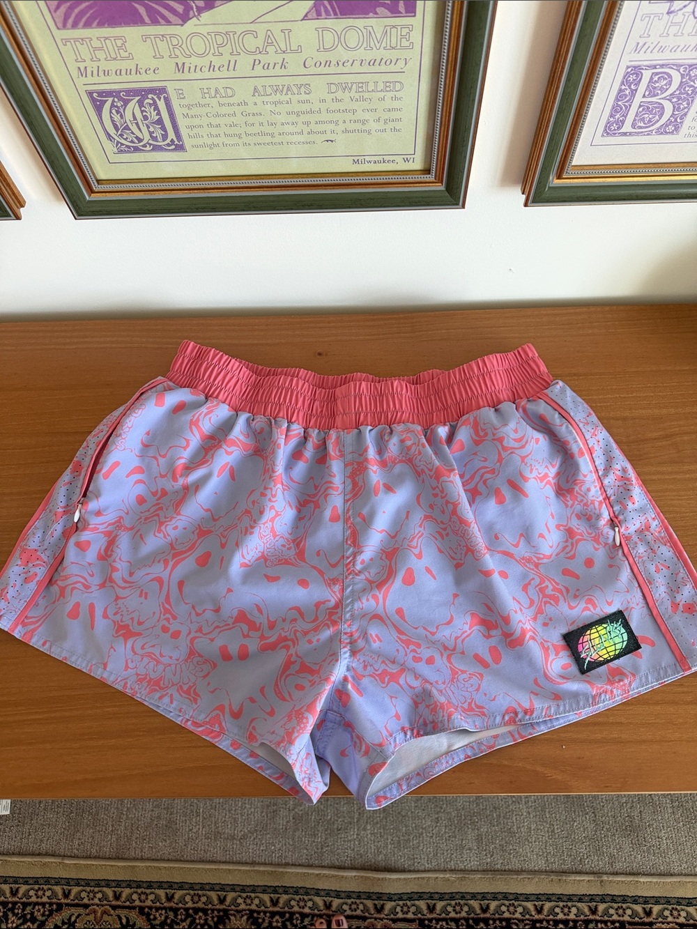 Like new skunks shorts